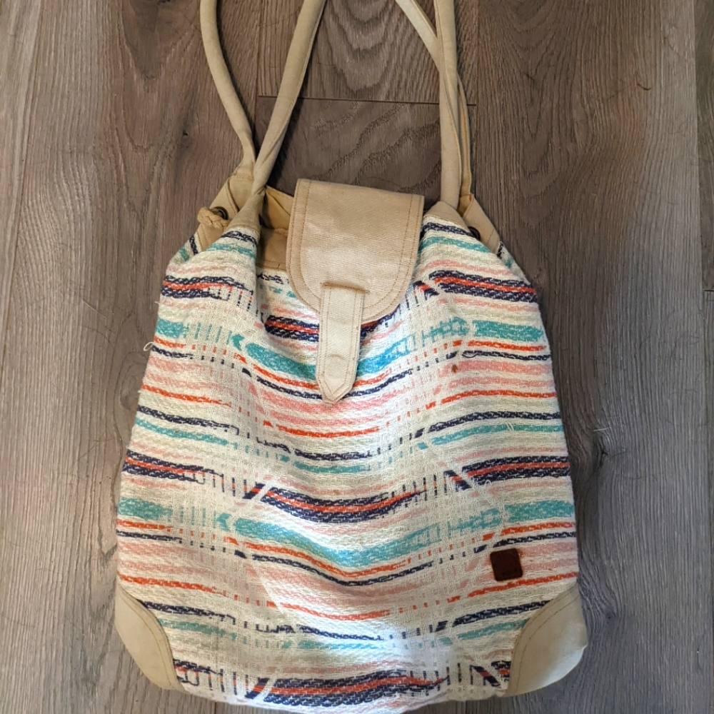 Roxy Hobo Purse Multicolor
